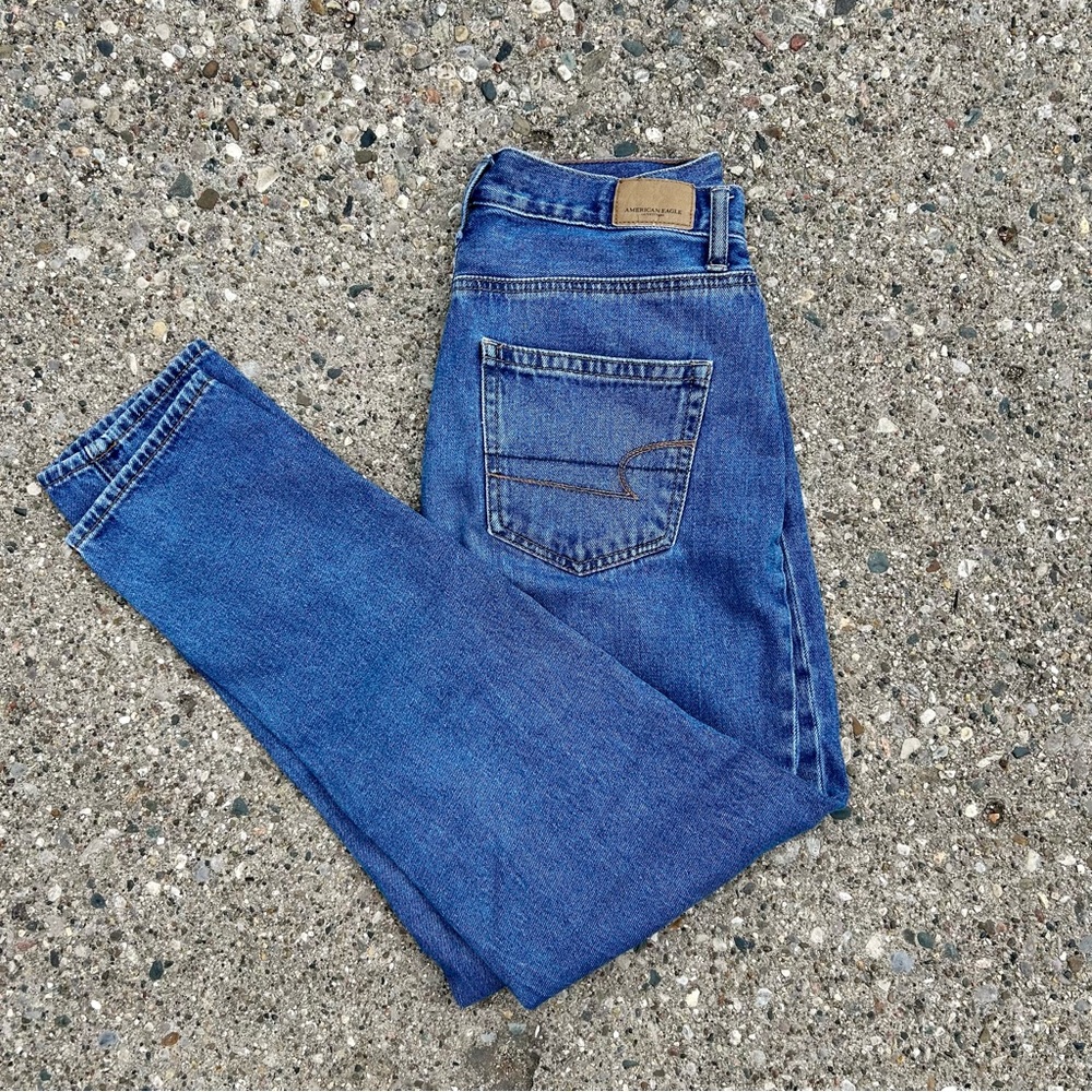 American Eagle Mom Jeans